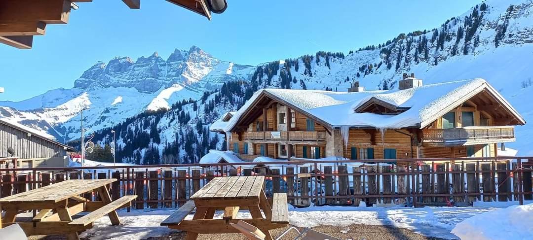 Freeride Hostel Les Crosets Eksteriør billede